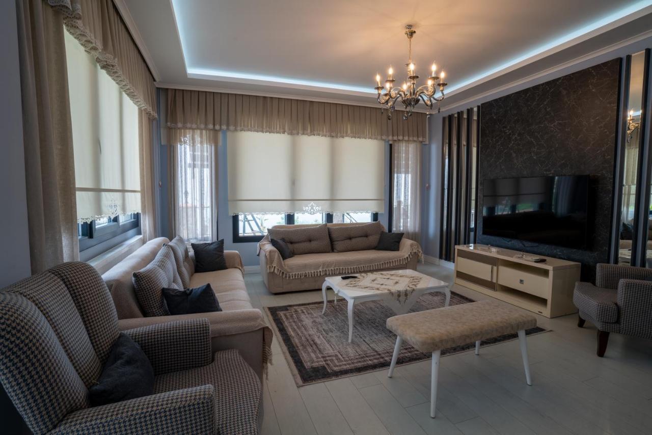 Poison Garden Suite Gozalan 外观 照片